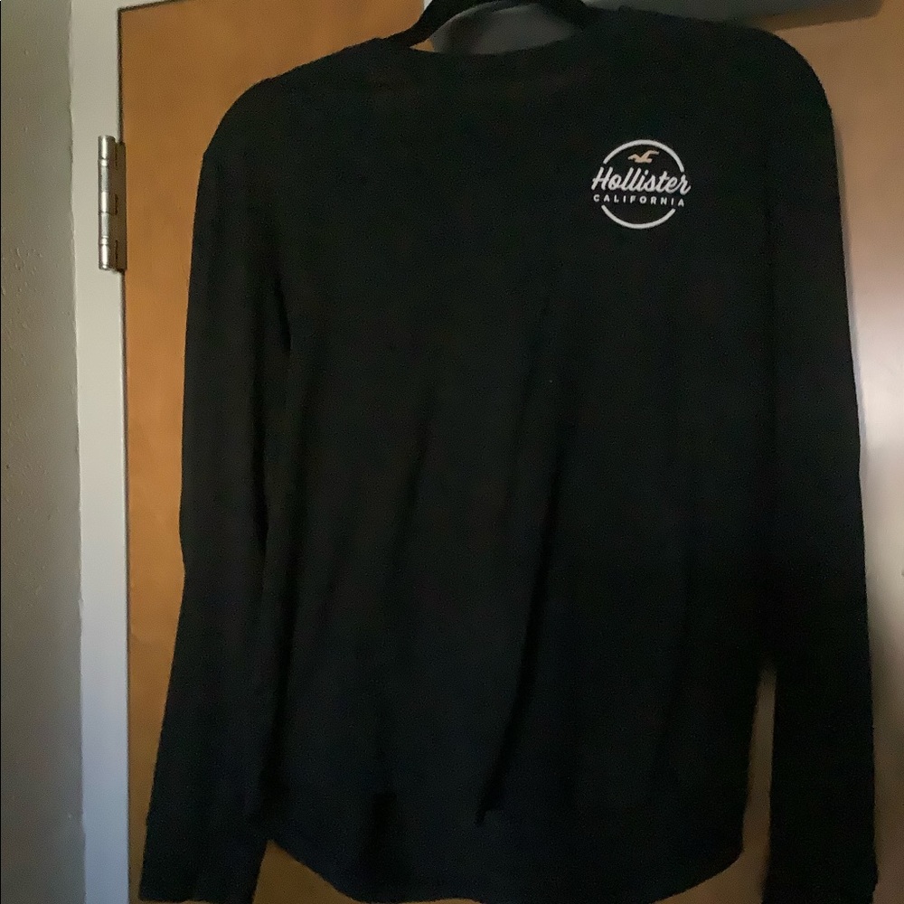 Hollister Long Sleeved Top. Size M